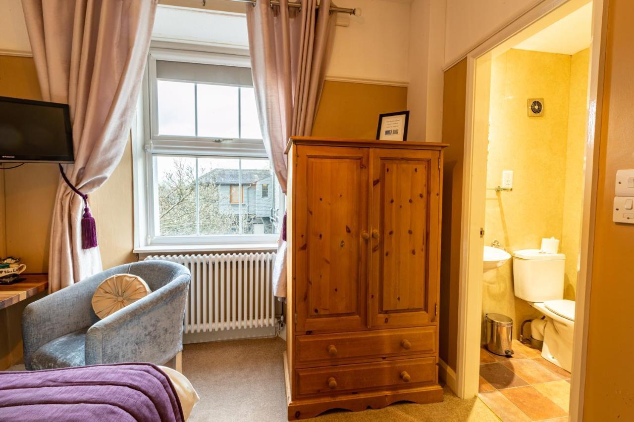 Holly Lodge Guest House With Free Off Site Health Club Windermere Buitenkant foto