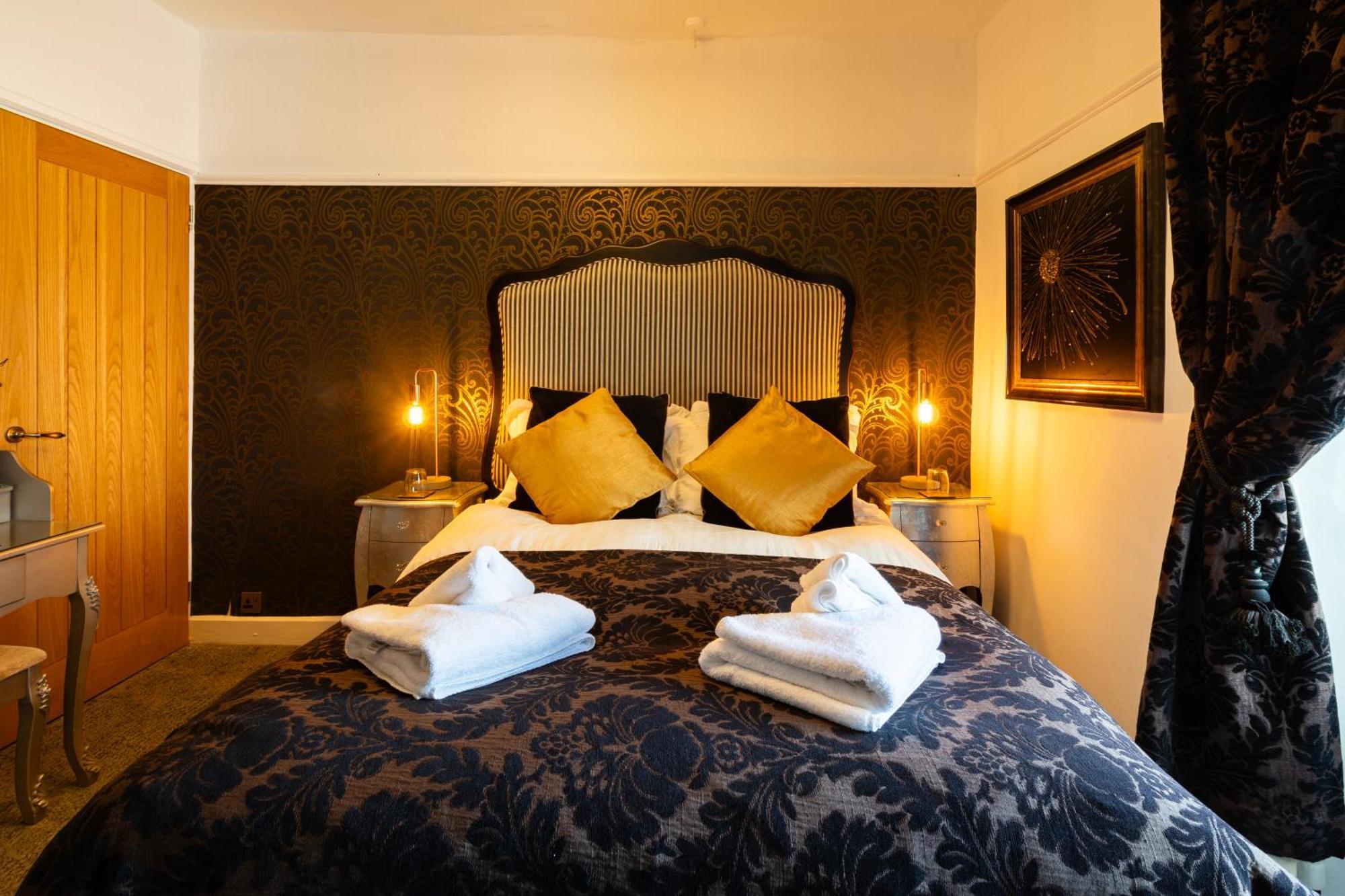 Holly Lodge Guest House With Free Off Site Health Club Windermere Buitenkant foto