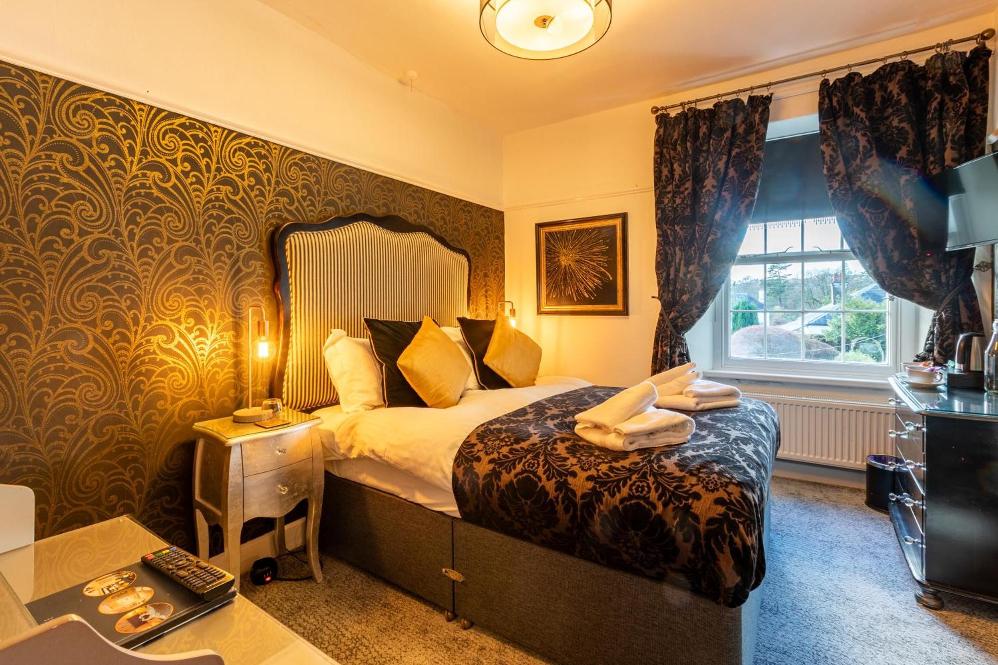 Holly Lodge Guest House With Free Off Site Health Club Windermere Buitenkant foto